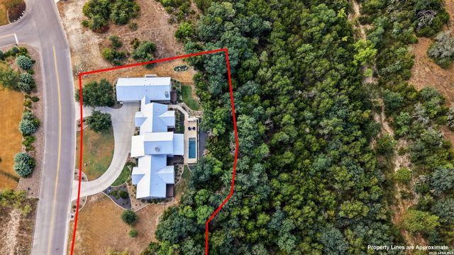 10033 KENDALL CYN, San Antonio, TX 78255