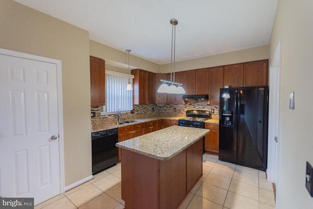 103 LACOSTA BLVD, Martinsburg, WV 25405