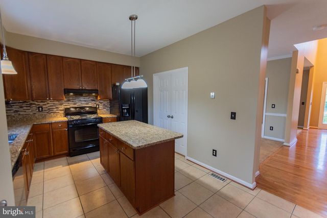 103 LACOSTA BLVD, Martinsburg, WV 25405