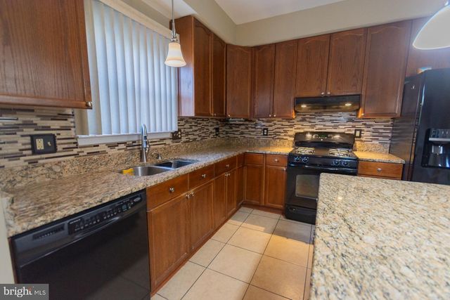 103 LACOSTA BLVD, Martinsburg, WV 25405