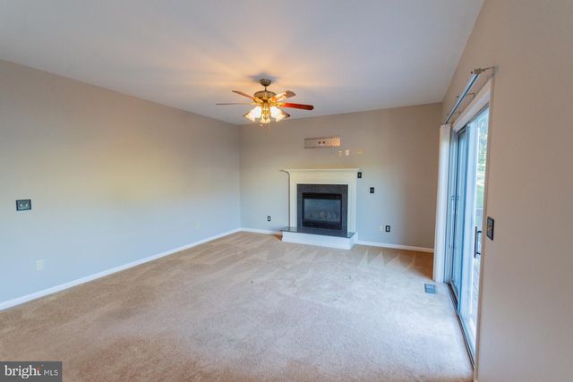 103 LACOSTA BLVD, Martinsburg, WV 25405