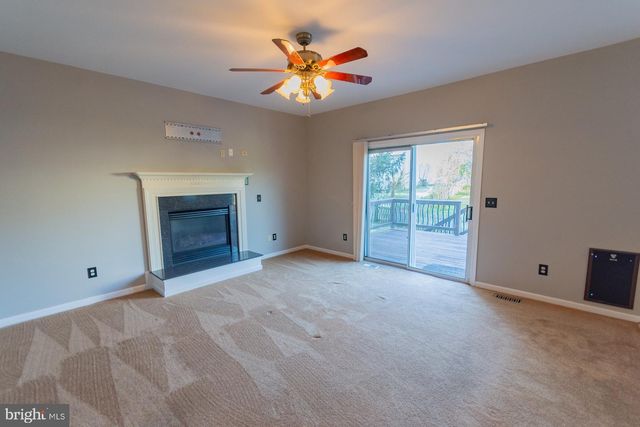 103 LACOSTA BLVD, Martinsburg, WV 25405