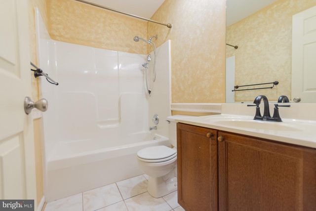 103 LACOSTA BLVD, Martinsburg, WV 25405