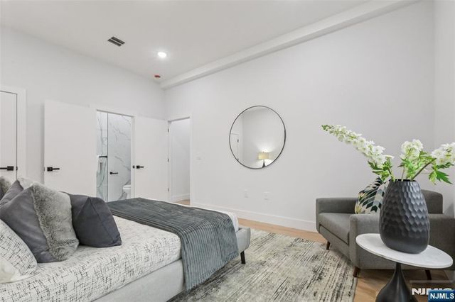 78 Beacon Avenue 2, Jersey City, NJ 07306