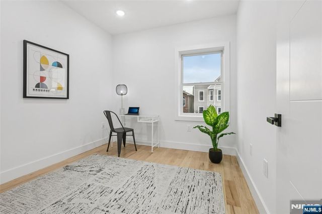 78 Beacon Avenue 2, Jersey City, NJ 07306