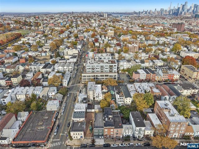 78 Beacon Avenue 2, Jersey City, NJ 07306