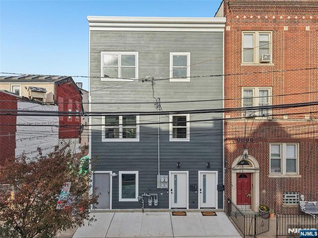 78 Beacon Avenue 2, Jersey City, NJ 07306