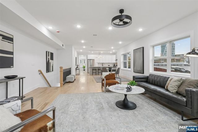 78 Beacon Avenue 2, Jersey City, NJ 07306