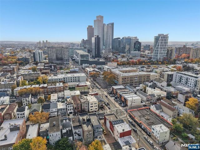 78 Beacon Avenue 2, Jersey City, NJ 07306