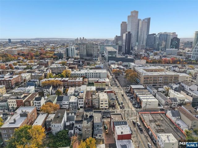 78 Beacon Avenue 2, Jersey City, NJ 07306