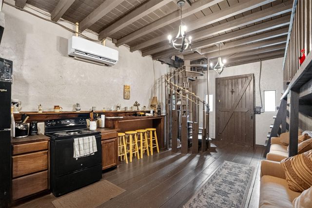 145 Norfolk, Livingston, TX 77351