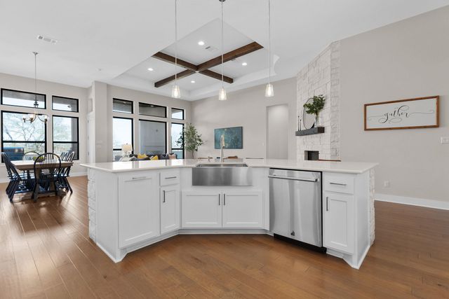 208 Rosetta LOOP, Liberty Hill, TX 78642