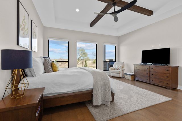 208 Rosetta LOOP, Liberty Hill, TX 78642