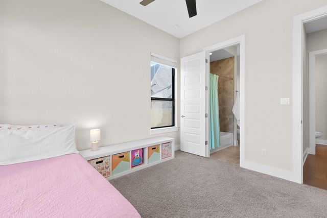 208 Rosetta LOOP, Liberty Hill, TX 78642