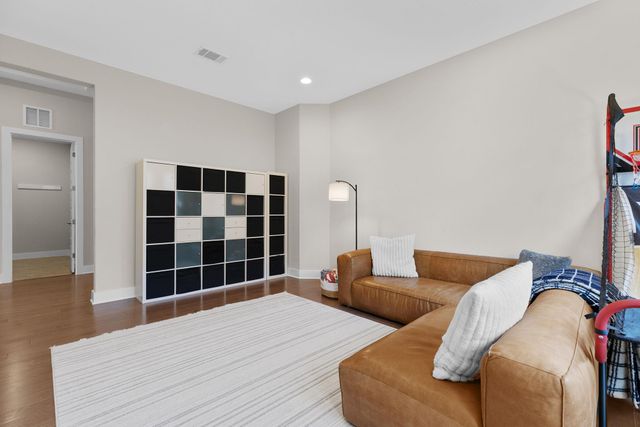 208 Rosetta LOOP, Liberty Hill, TX 78642