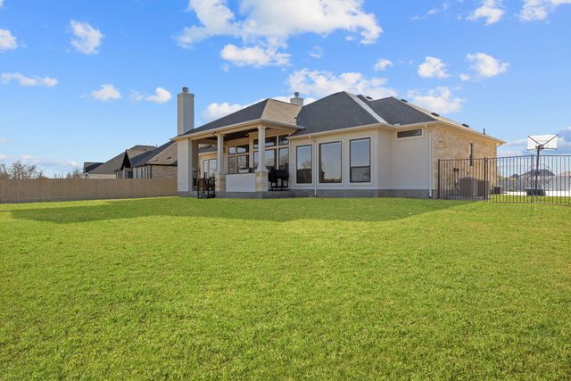 208 Rosetta LOOP, Liberty Hill, TX 78642
