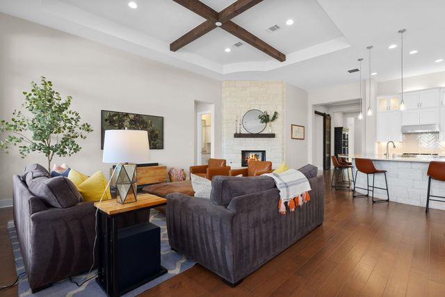 208 Rosetta LOOP, Liberty Hill, TX 78642