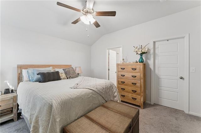 7901 SE 6th Street, Blue Springs, MO 64014