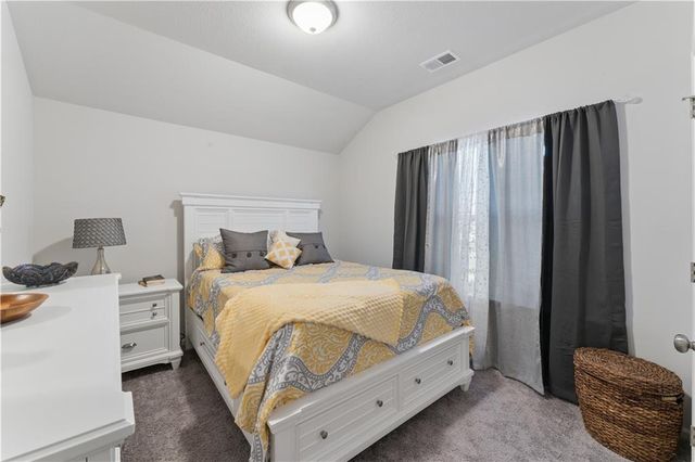 7901 SE 6th Street, Blue Springs, MO 64014