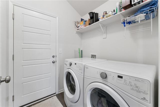 7901 SE 6th Street, Blue Springs, MO 64014