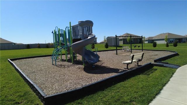 7901 SE 6th Street, Blue Springs, MO 64014