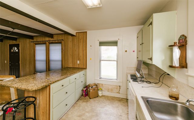 709 W Church Street, Springhill, LA 71075