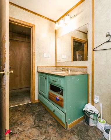 709 W Church Street, Springhill, LA 71075