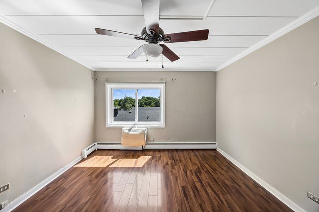 1139 Leavitt Avenue 305, Flossmoor, IL 60422