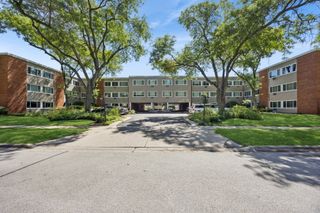 1139 Leavitt Avenue 305, Flossmoor, IL 60422