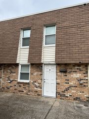 370 Wallace Rd Apt G3, Nashville, TN 37211