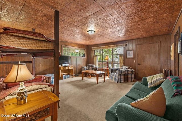 7355 E Cumberland CT, Hayden, ID 83835