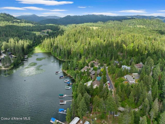 7355 E Cumberland CT, Hayden, ID 83835