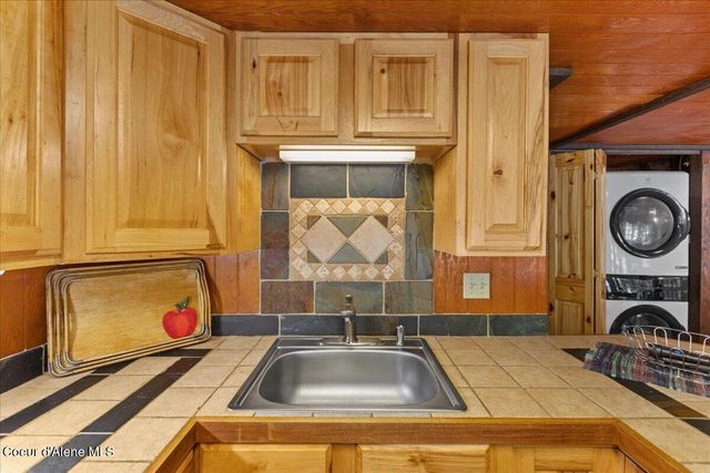 7355 E Cumberland CT, Hayden, ID 83835