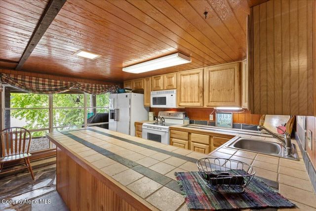 7355 E Cumberland CT, Hayden, ID 83835
