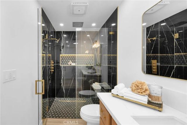 338 S James Street, Orange, CA 92869