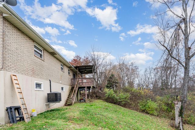 910 Hillview Road, Alexandria, KY 41001