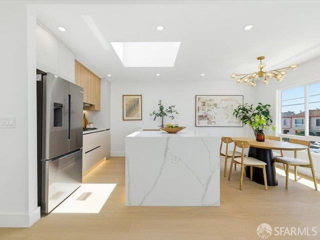 2258 38th Avenue, San Francisco, CA 94116