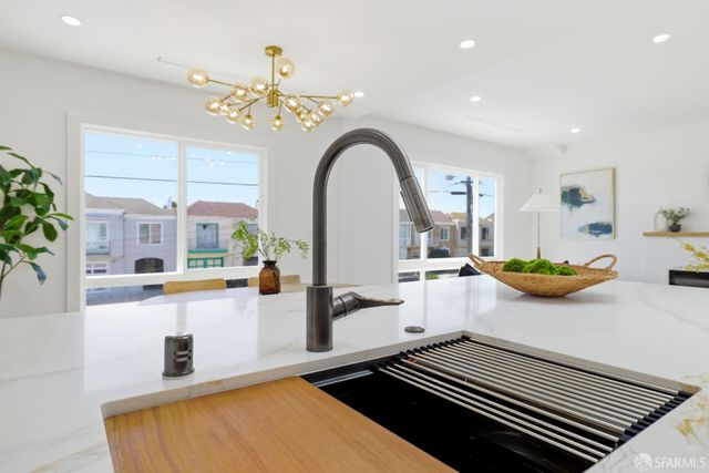 2258 38th Avenue, San Francisco, CA 94116