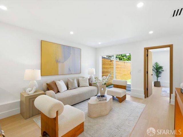 2258 38th Avenue, San Francisco, CA 94116
