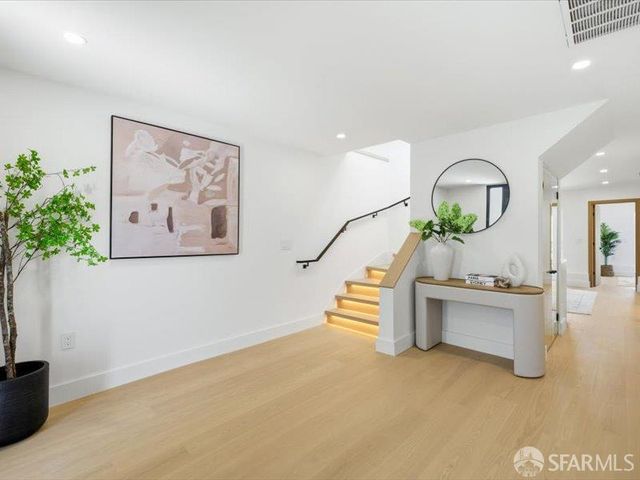 2258 38th Avenue, San Francisco, CA 94116