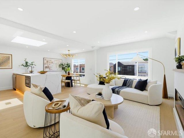 2258 38th Avenue, San Francisco, CA 94116