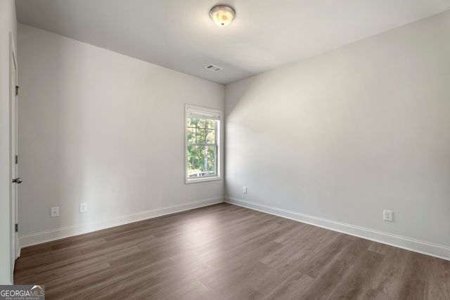 6376 SPRING COVE Drive, Flowery Branch, GA 30542