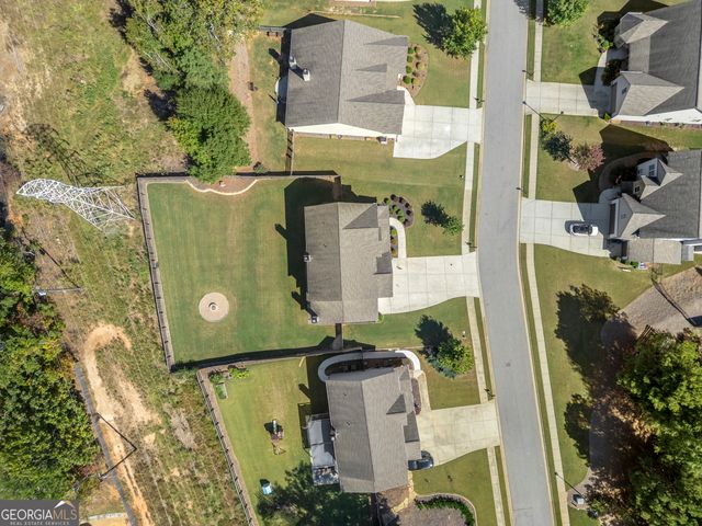 6376 SPRING COVE Drive, Flowery Branch, GA 30542