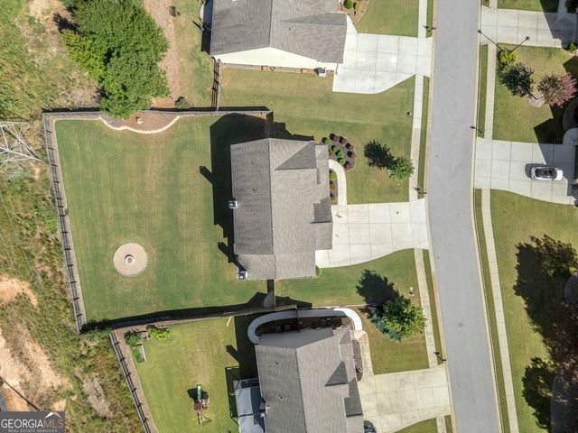 6376 SPRING COVE Drive, Flowery Branch, GA 30542