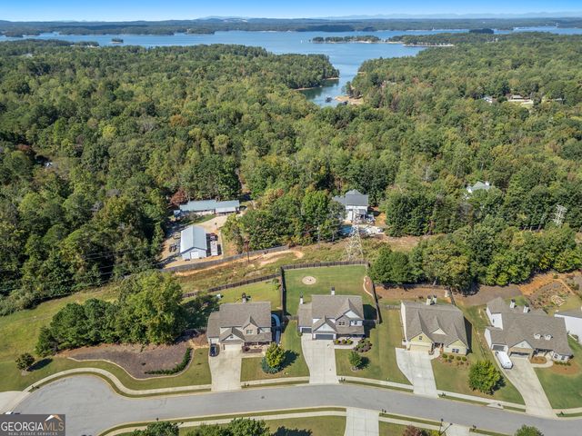 6376 SPRING COVE Drive, Flowery Branch, GA 30542