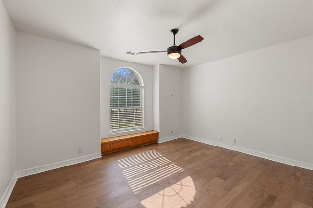 1025 Sunset Canyon DR N, Dripping Springs, TX 78620