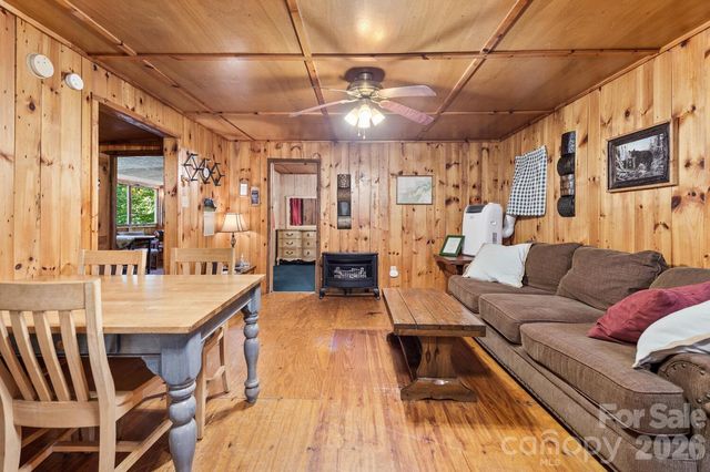 286 Rebel Drive, Hot Springs, NC 28743