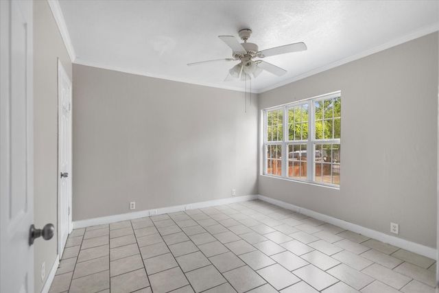 917 W Shaw Street, Tyler, TX 75701