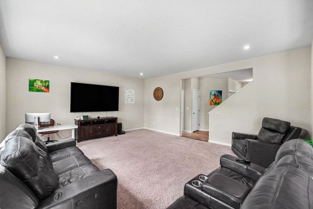 1311 Scottish Lane, Union, KY 41091