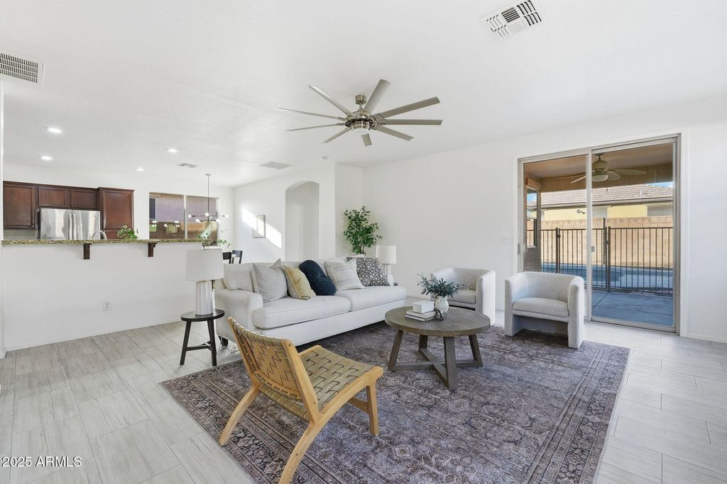 17752 W TASHA Drive, Surprise, AZ 85388